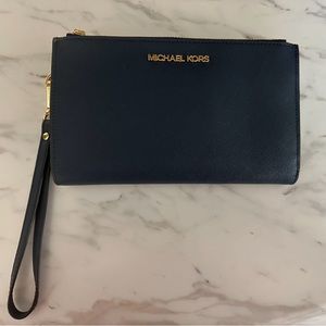 Michael Kors Wristlet